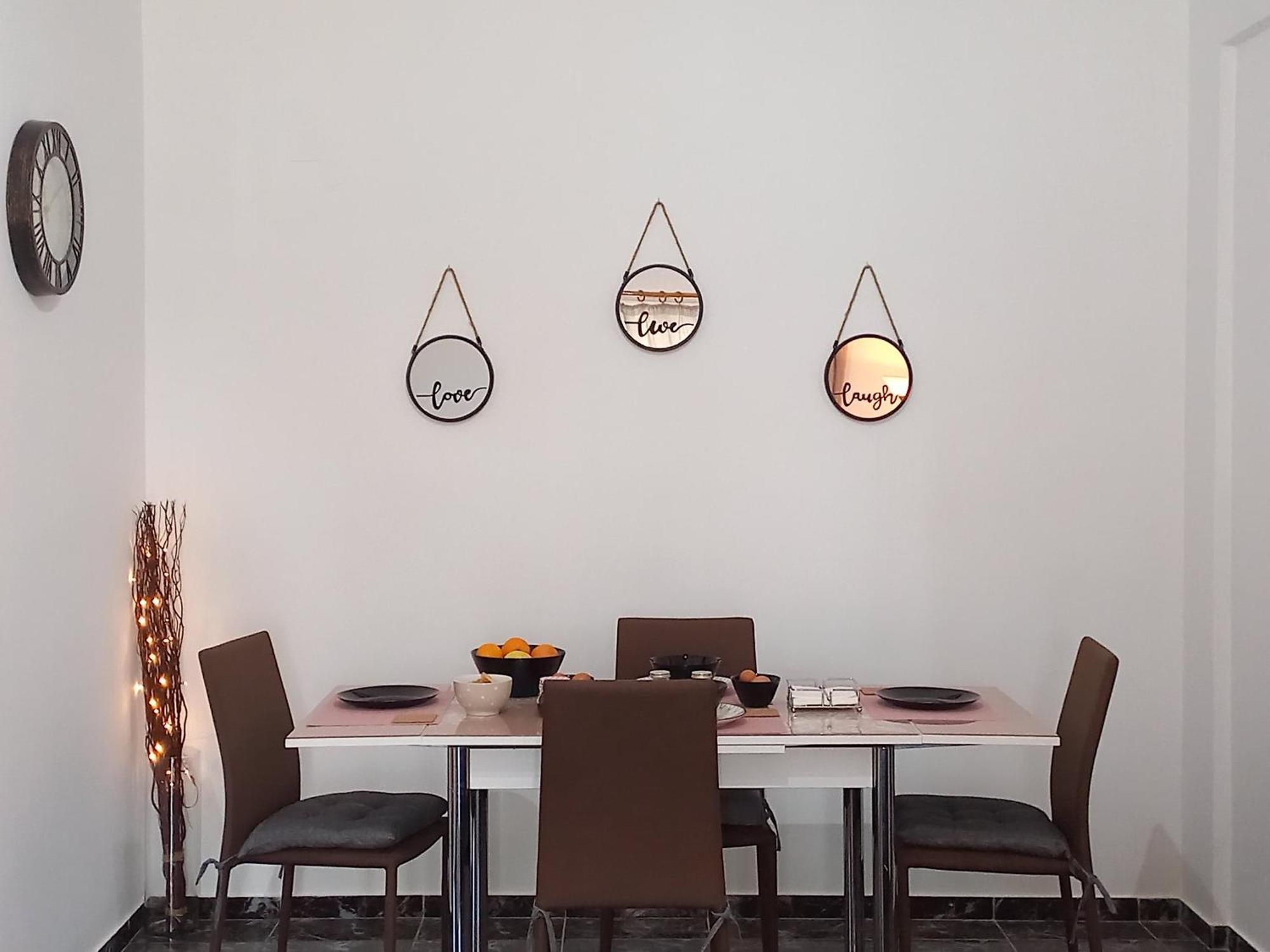 Ferienwohnung Triζin Galatás Exterior foto